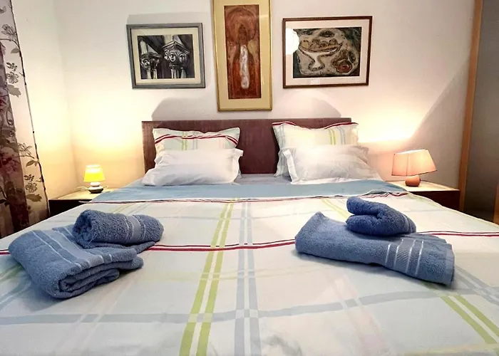Vemar Apartment - Near The Beach, Private Parking